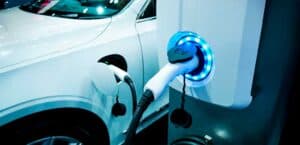 Lee más sobre el artículo Crecimiento del mercado de vehículos  eléctricos